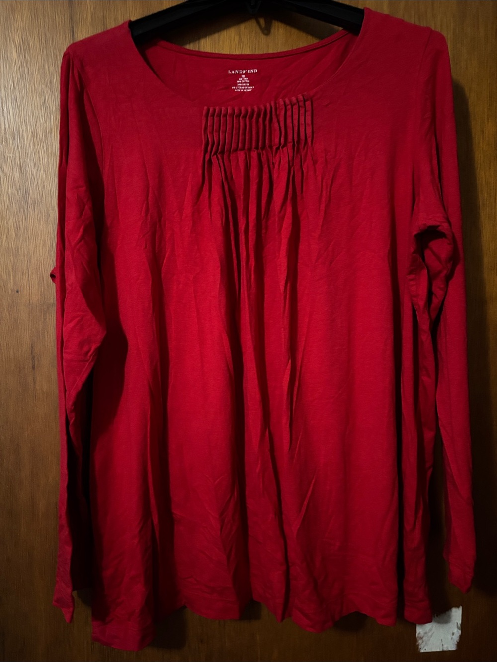 Lands' End Women's Red Long-Sleeve Pintuck Scoop Neck Tee